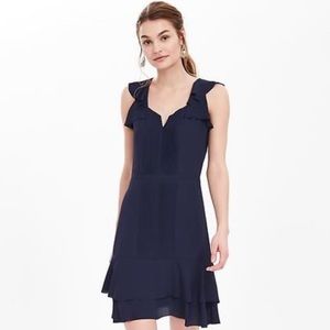 EUC Banana Republic Flutter Sleeve Pintuck Dress